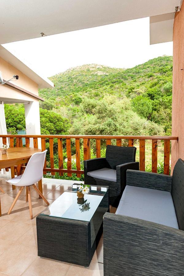 Lu Lioni Rooms San Teodoro  Exterior foto