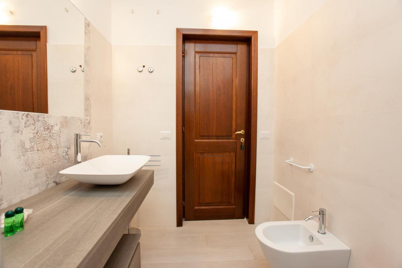 Lu Lioni Rooms San Teodoro  Exterior foto