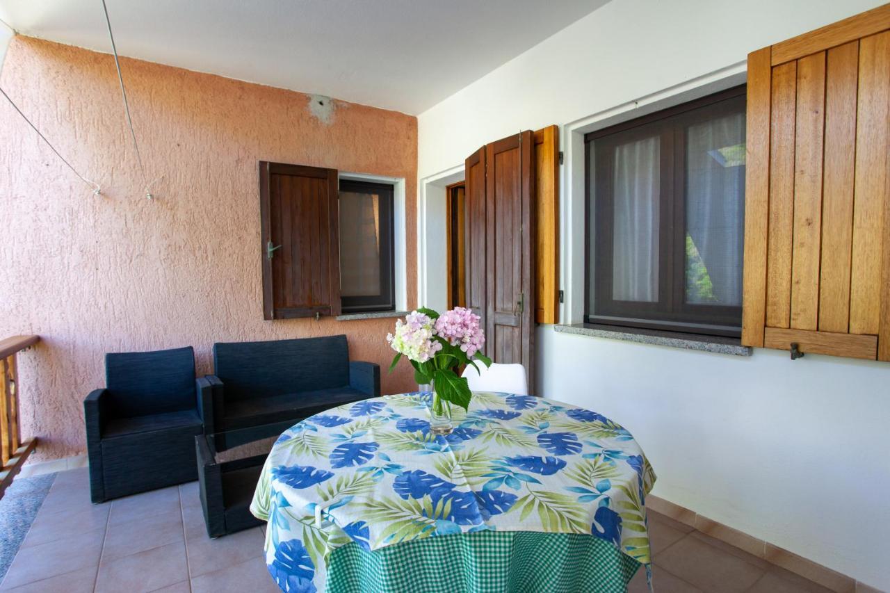 Lu Lioni Rooms San Teodoro  Exterior foto