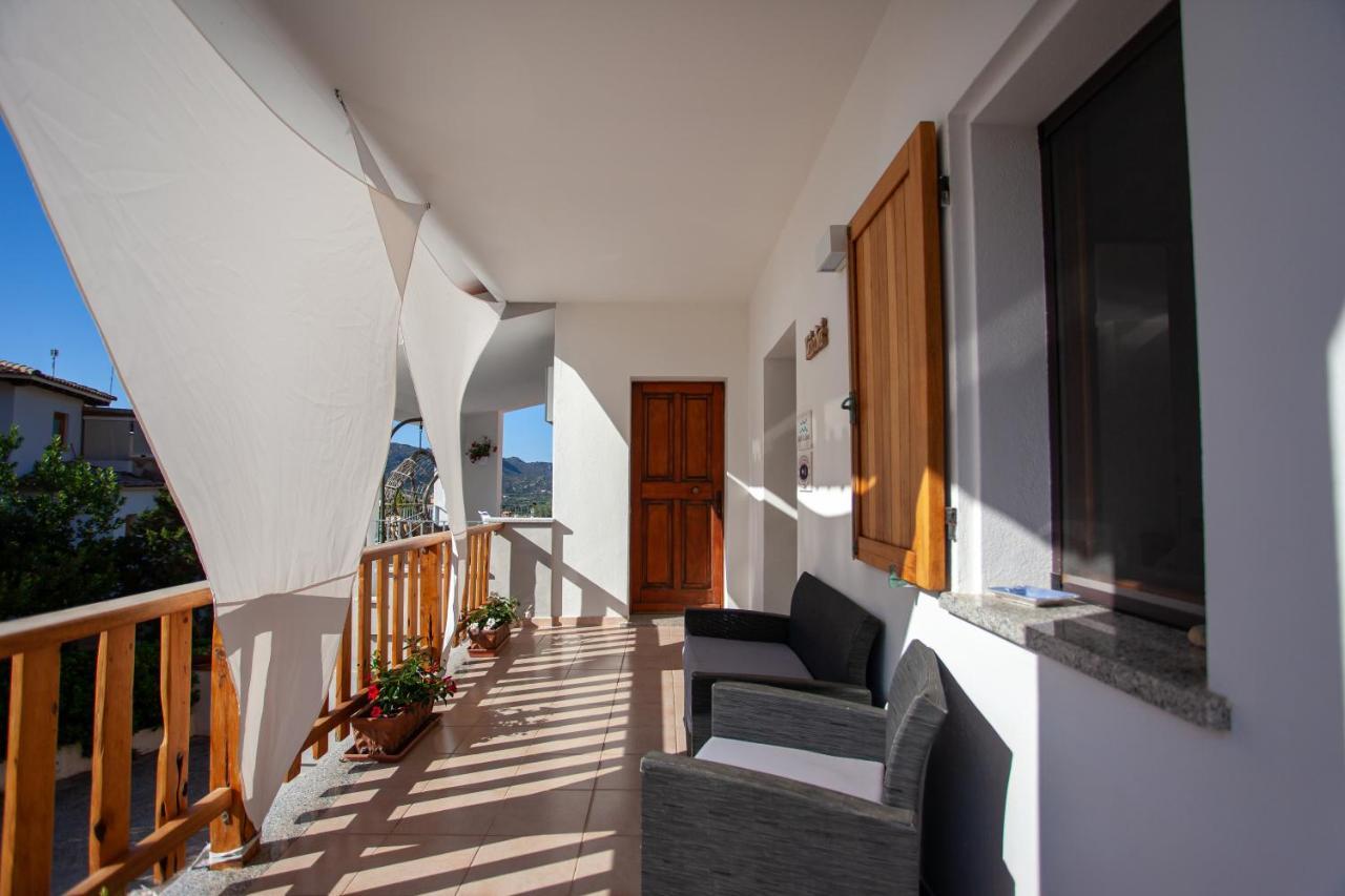 Lu Lioni Rooms San Teodoro  Exterior foto